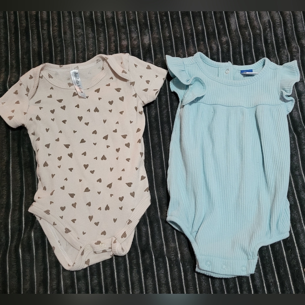 2 Gently Used  0-3mo Onesies. Soft Materials.